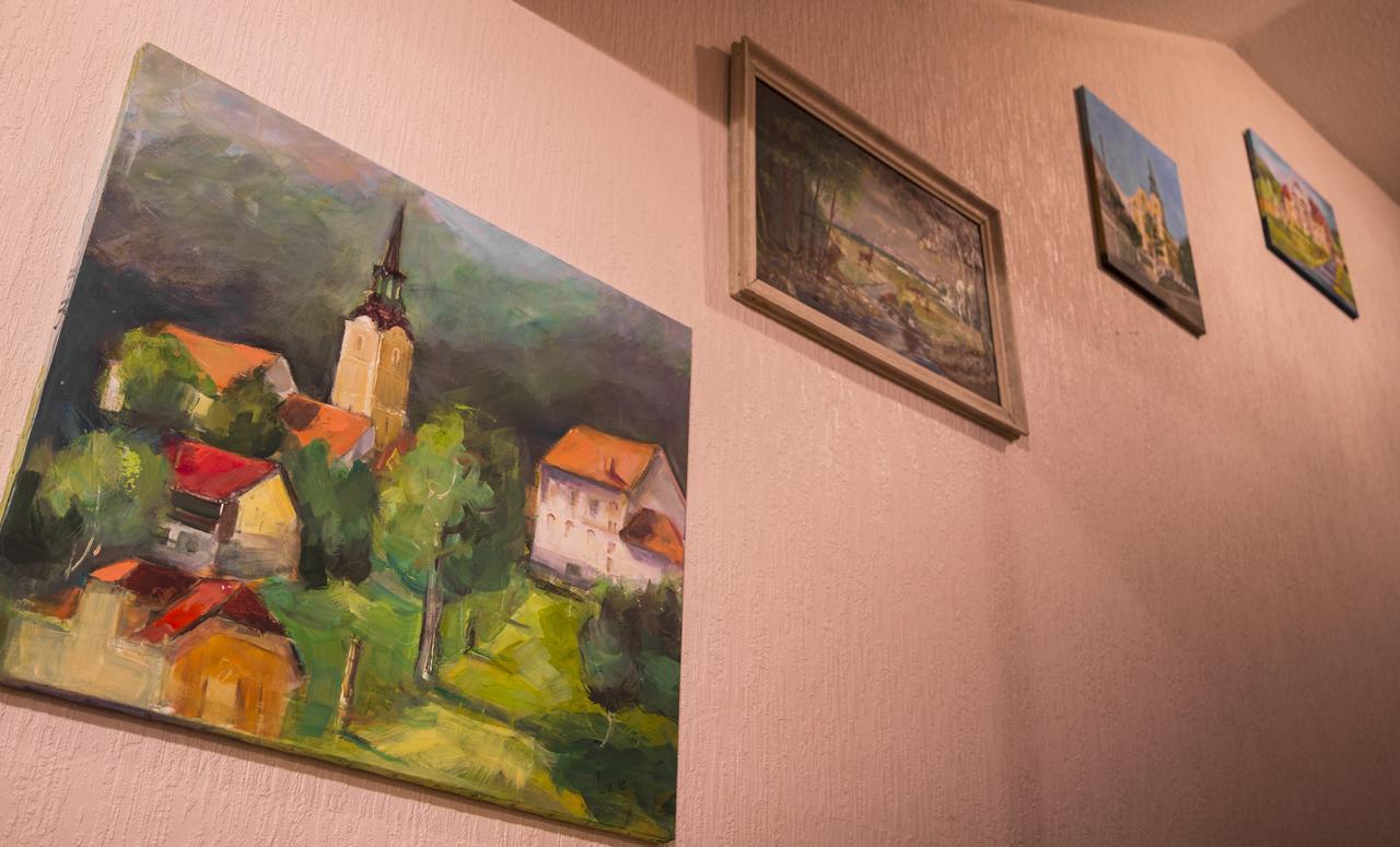 Hotel Krona Domžale Dış mekan fotoğraf