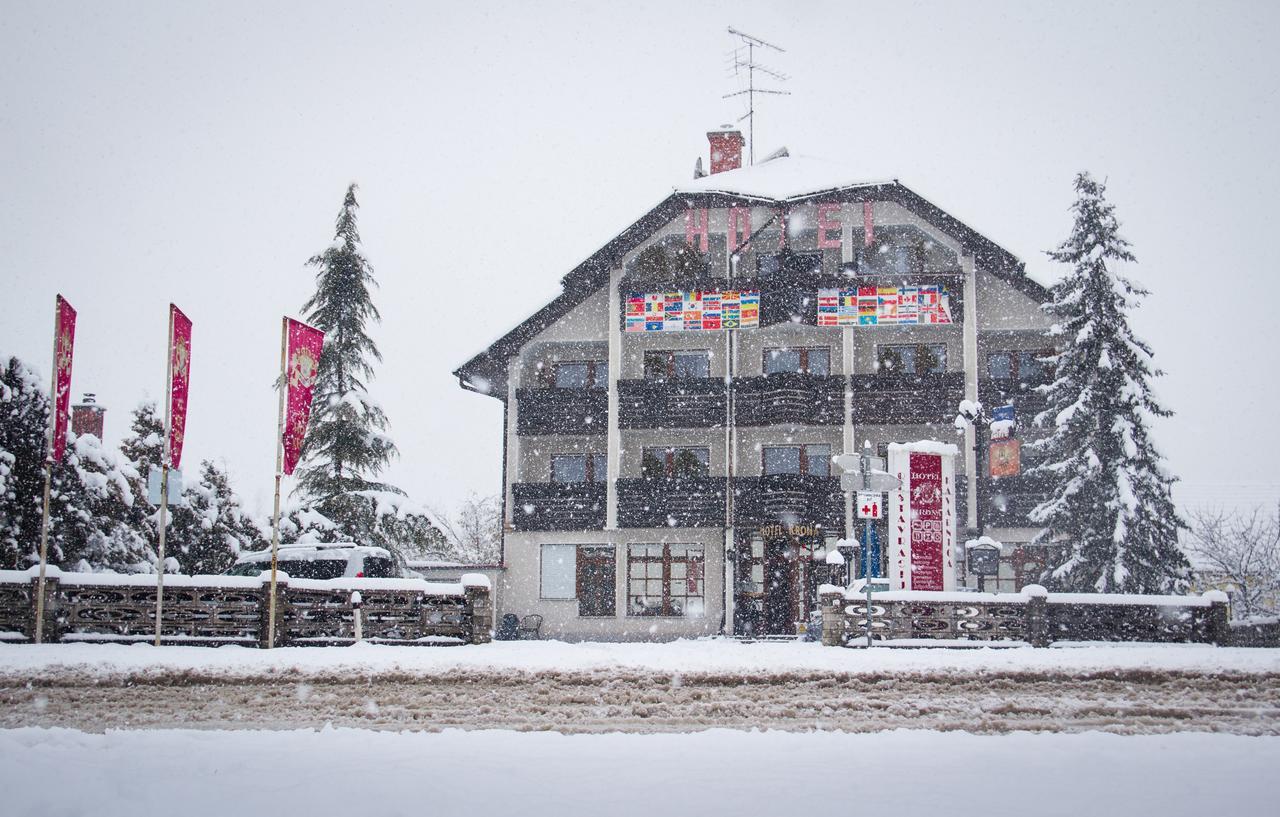 Hotel Krona Domžale Dış mekan fotoğraf