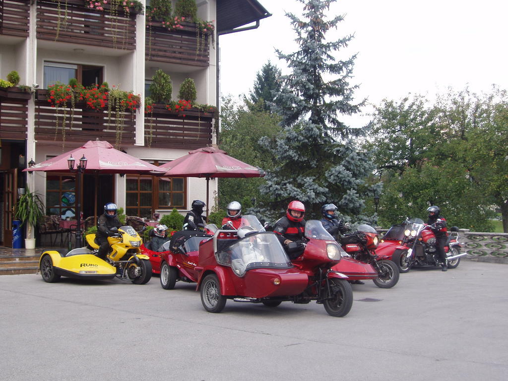 Hotel Krona Domžale Dış mekan fotoğraf